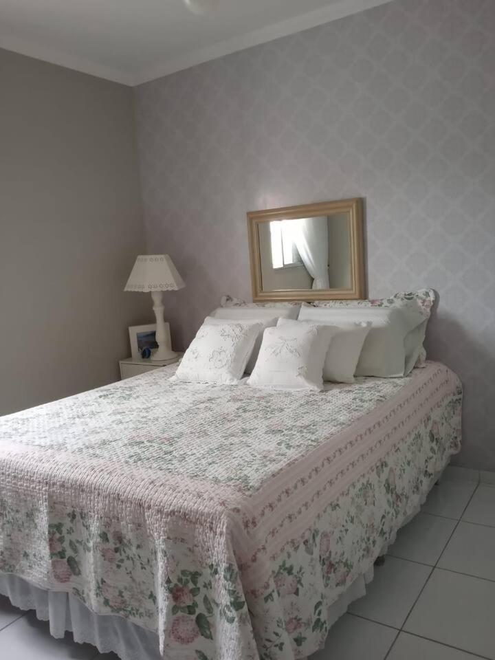 Apartamento completo na calçada da praia Appartement Guarujá Buitenkant foto